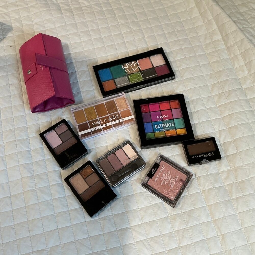 NYX  Wet & Wild Make up kit assorted, as shown in photos